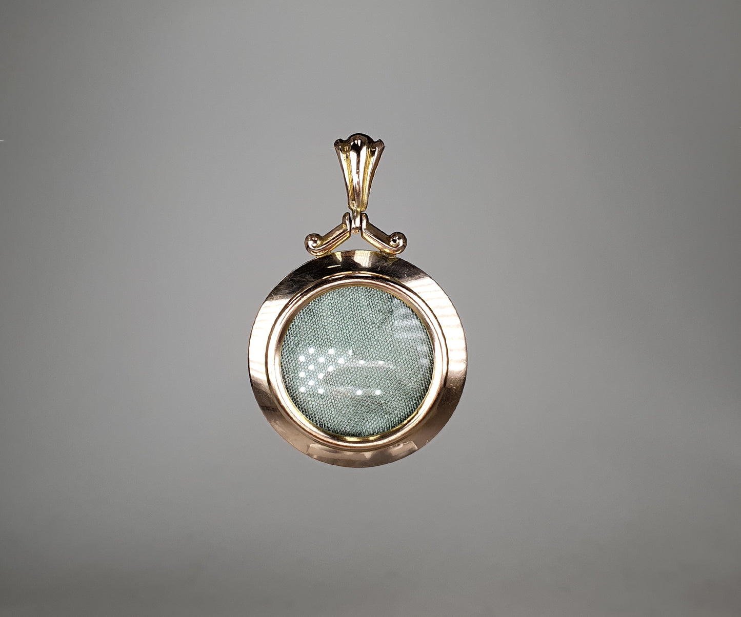 Edwardian Double Sided Locket Pendant in Gold