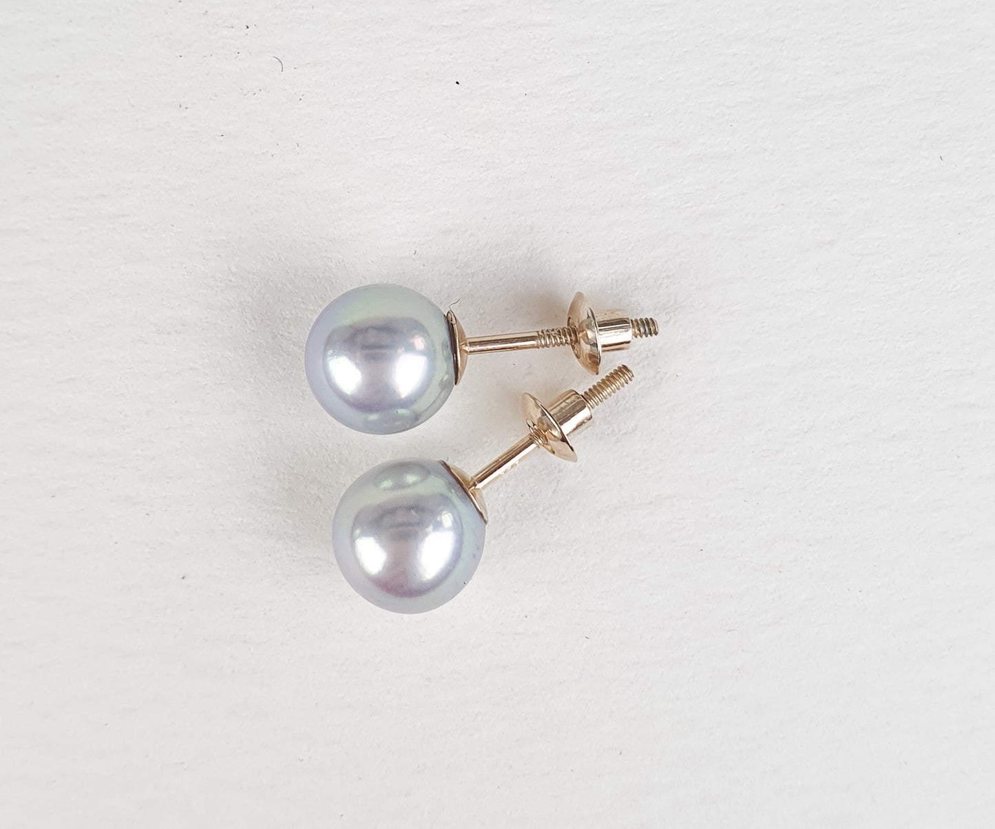 Stunning Grey Pearl Ear Stud Screw Back Earrings