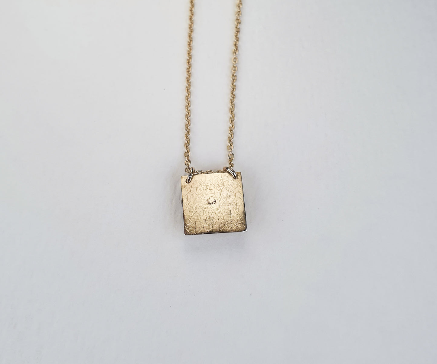 Rock Crystal Flower Necklace in Solid Gold