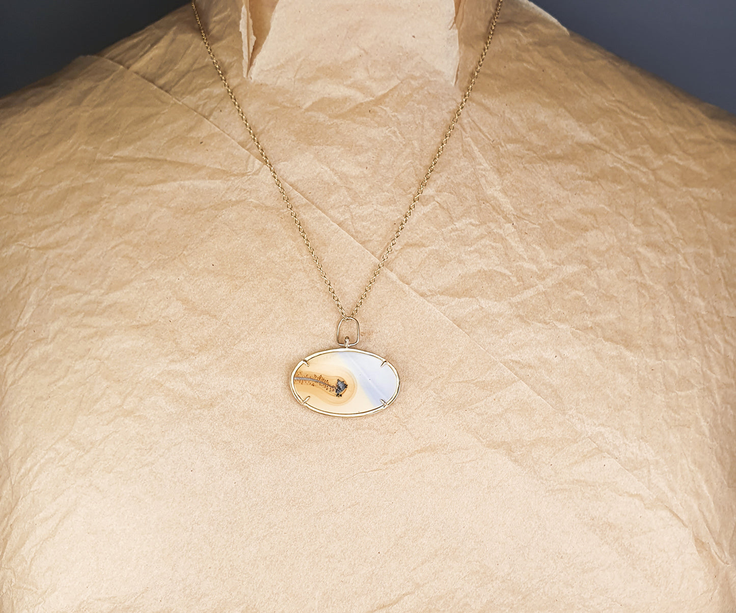 Maligano Landscape Jasper Pendant in Gold