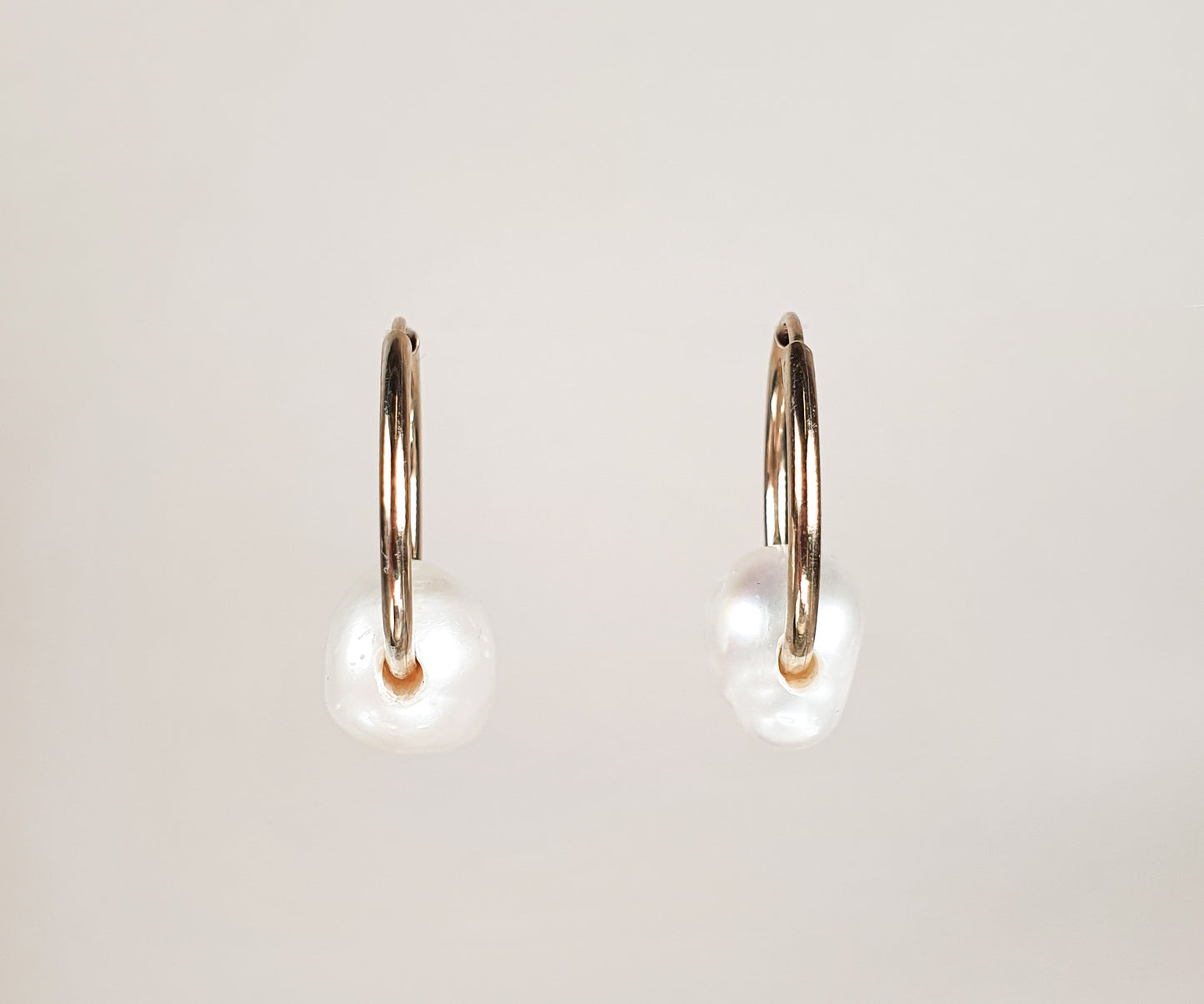 Mama Ania Hoops with White Pearl