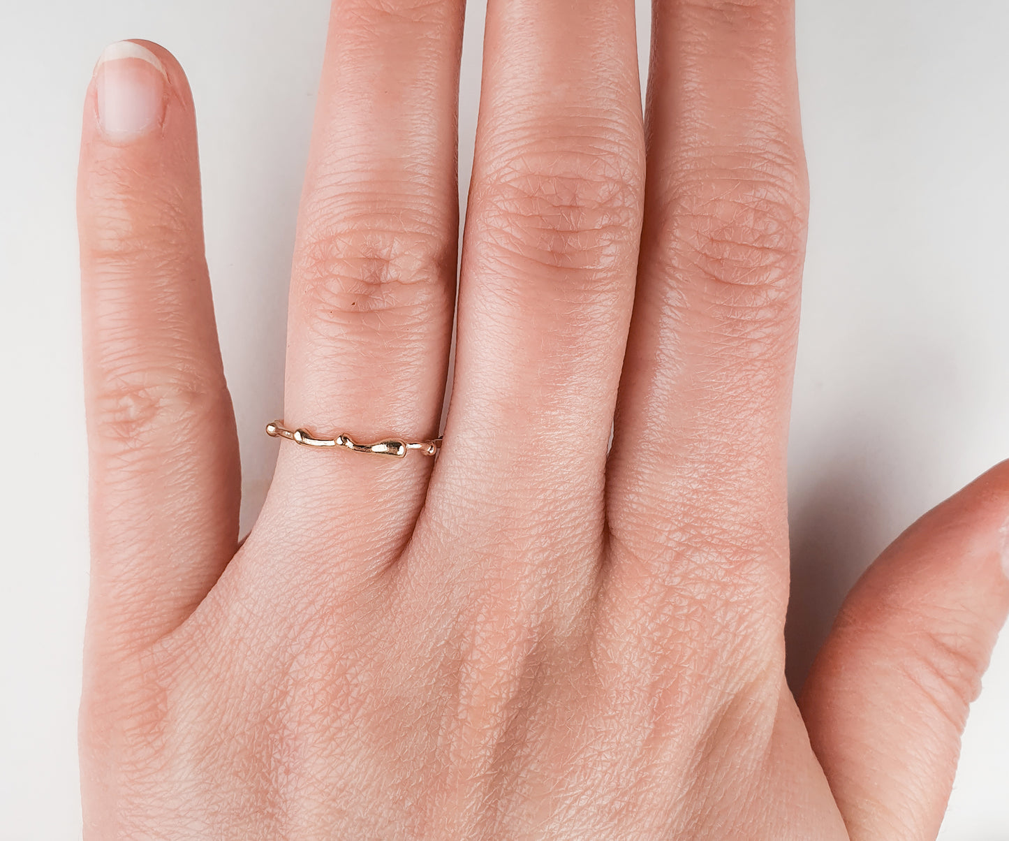 Stacking Kleks Ring in 9ct Gold