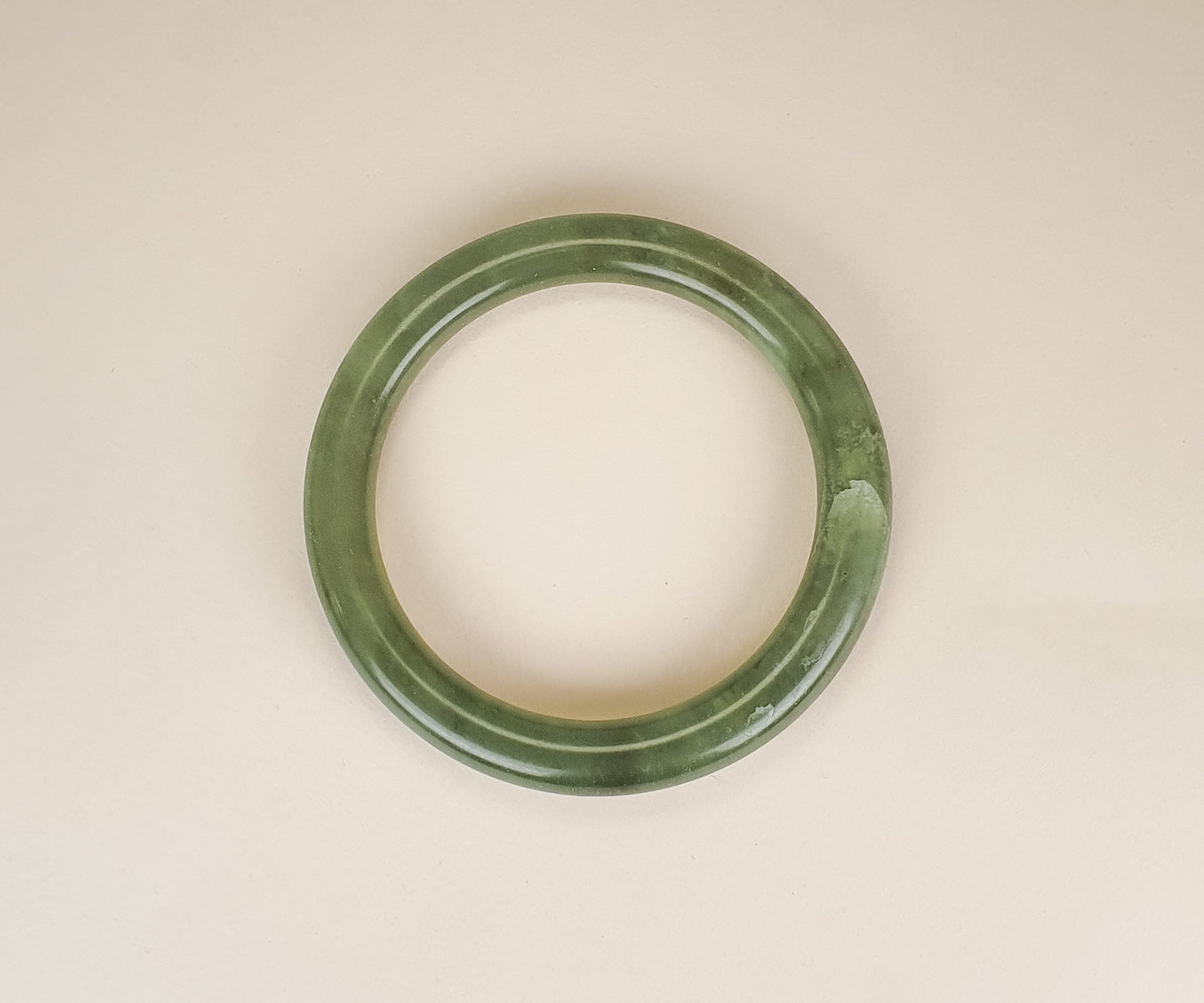 Vintage Jade Chinese Hololith Bangle