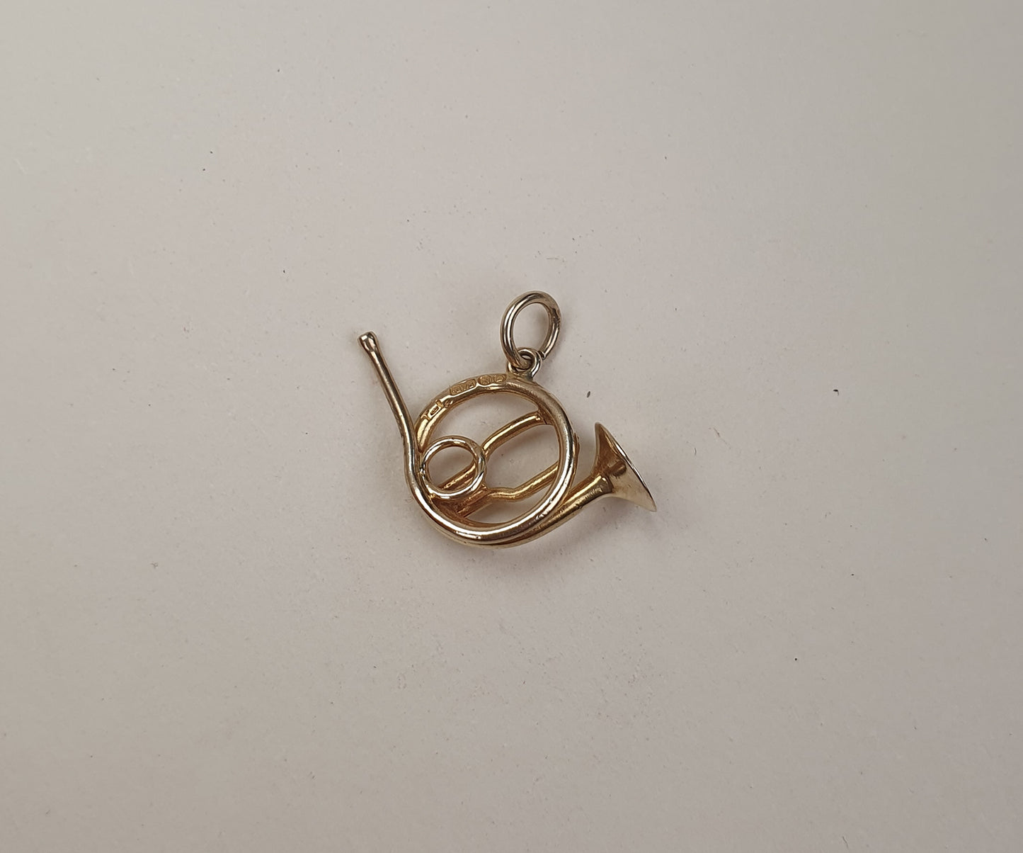 French Horn Vintage Charm in 9ct Gold