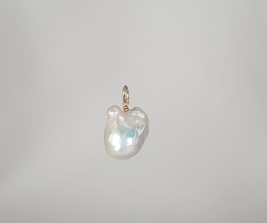 White Baroque Pearl Pendant