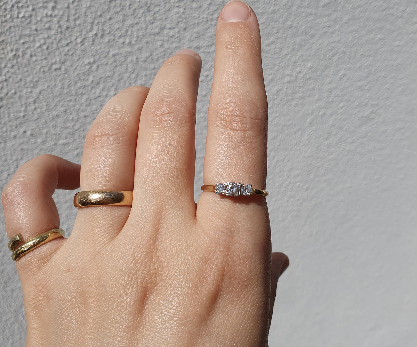 Three Stone Edwardian Diamond Ring in Gold and Platinum.