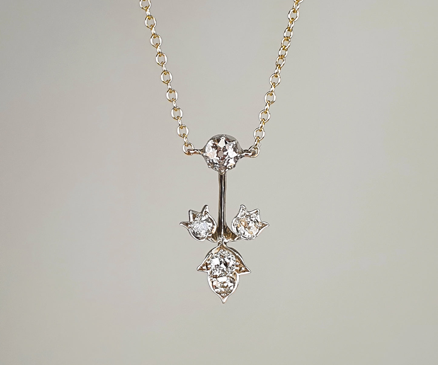 Late Victorian Diamond Floral Necklace With Old Cut Diamonds