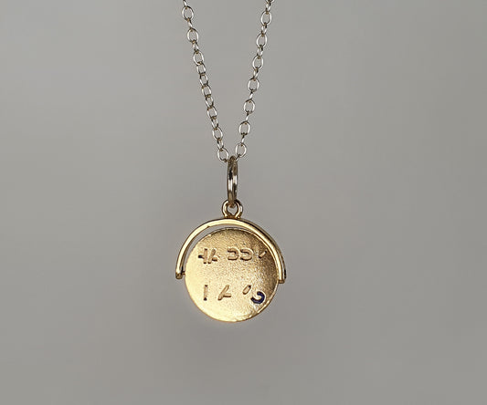 Vintage Gold Spinning Happy Days  Necklace