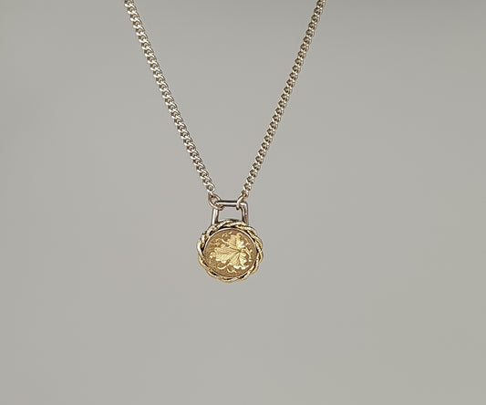 Victorian Vine Leaf Gold Button Necklace